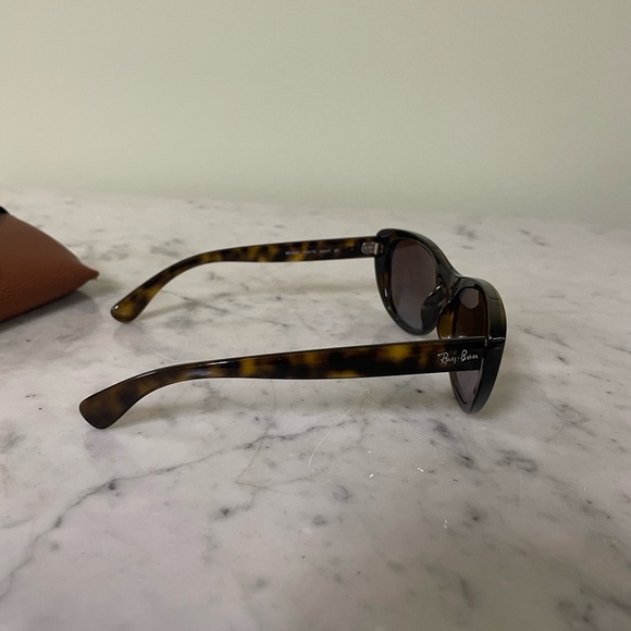 Ray-Ban Tortoiseshell Sunglasses Polarized RB 4227 - Picture 6 of 7